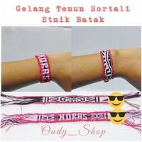 Gambar Gelang Tenun Etnik Batak Sortali Oleh Oleh Souvenir Khas Danau Toba dari Oudy Shop Indonesia undefined 2 Tokopedia