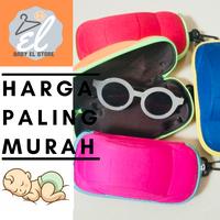 Gambar TOKO LUCKY 88 Case Kacamata Anak Fashionable Hardcase Sunglass Glasses Bayi Kids Import EVA Perlengkapan Musim Dingin Anak Murah - Merah Muda dari Toko Lucky 88 undefined 2 Tokopedia