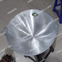 Gambar WAJAN ALUMINIUM COR SUPER TEBAL 55 CM | KUALI TEBAL ANTI LENGKET dari TOKO ARIS 2 JAYA undefined 4 Tokopedia