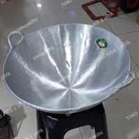 Gambar WAJAN ALUMINIUM COR SUPER TEBAL 55 CM | KUALI TEBAL ANTI LENGKET dari TOKO ARIS 2 JAYA undefined 3 Tokopedia