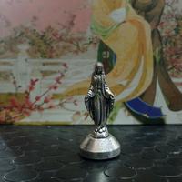 Gambar Patung Bunda Maria Stainless Steel 5 cm. Cocok untuk dashboard mobil dari Dwi Logam Mas undefined 1 Tokopedia