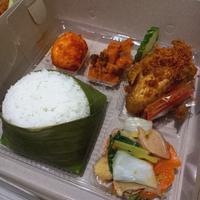 Gambar Nasi box / nasi ayam goreng / nasi ayam telor balado capcay dari Dapur Alvin Tangerang undefined 1 Tokopedia