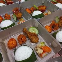 Gambar Nasi box / nasi ayam goreng / nasi ayam telor balado capcay dari Dapur Alvin Tangerang undefined 2 Tokopedia