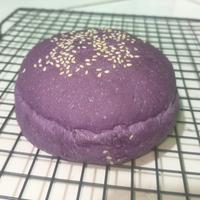 Gambar Roti Burger Ungu Taro / Bun / Wijen / Brioche / Roti Uk.12 cm - 100 gr dari Nuha Bakery undefined 1 Tokopedia