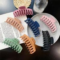 Gambar JEPIT JUMBO SIZE 9CM MATTE dari Deshava acc undefined 2 Tokopedia