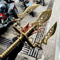 Gambar Tombak Pataka Majapahit Sang Dwija Naga Nareswara Bahan Kuningan dari Galeri Pusaka Antik undefined 1 Tokopedia