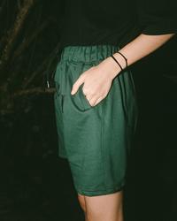 Gambar Captain East Gothic Shorts - Deep Green dari Captain East undefined 3 Tokopedia