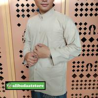 Gambar BAJU KOKO MERK AFA BER KRA /BAJU MUSLIM PRIA/BAJU TAQWA LENGAN PANJAN - Putih, M dari alibadaatstore undefined 3 Tokopedia