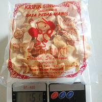 Gambar Keripik Singkong Khas Manding Sumenep Madura  Camilan/Makanan Ringan/Snack Enak Murah Rasa Bawang dan Pedas Manis - Bawang dari Waroeng Madura Baru undefined 3 Tokopedia