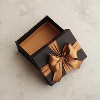 Gambar Kotak Hadiah - Box Hadiah - Hard Box -TANYA ADMIN UNTUK CEK MUAT/TIDAK - KOTAK HITAM 1 dari Approved by Bibi undefined 1 Tokopedia