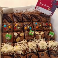 Gambar brownies fudgy dari callystacake undefined 2 Tokopedia