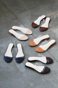 Gambar [TWEEDE KANS] VIV Transparent Clear Slides Sandals 1.5cm - Light Tan, 35 dari Tweede Kans undefined 1 Tokopedia