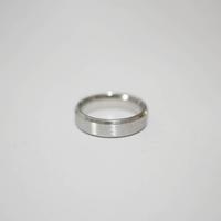 Gambar Cincin Titanium Silver Polos untuk Pria dan Wanita - 16 dari Tanda Rasa Studio undefined 3 Tokopedia