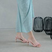 Gambar [TWEEDE KANS] MYA Single Padded-Braid Detail Heeled Sandals 7cm - Black, 35 dari Tweede Kans undefined 2 Tokopedia