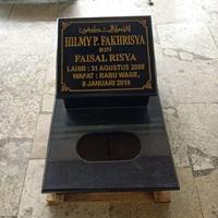 Gambar Batu nisan granit maesan granit prasasti nisan kijing makam granit dari Toha Marmer undefined 2 Tokopedia