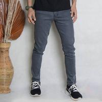 Gambar celana jeans pria denim pensil/celana pria distro kekinian dan murah - abu tua, S dari FASHION MURAHKU_NEW undefined 4 Tokopedia
