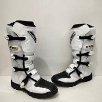 Gambar SEPATU TRAIL CROSS ARC MX TERBAIK ADVENTURE GTX - Putih, 39 dari Ap racing shop undefined 3 Tokopedia