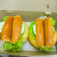 Gambar donat sosis burger isi 2 dari M&amp;N donat and bakery undefined 2 Tokopedia