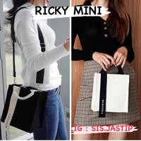 Gambar Marhen J mini Ricky black and ivory dari SIS_JASTIP undefined 1 Tokopedia
