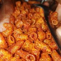 Gambar Makroni dadaha / makaroni dadaha / makaroni tasik / makroni - pedas +asin 1/2 dari khastasik online shop undefined 2 Tokopedia