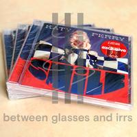 Gambar [CD Import] Katy Perry - Smile [Target Exclusive] dari Between Glasses and Irrs undefined 5 Tokopedia