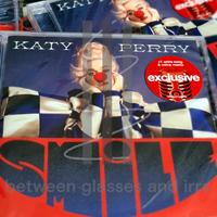 Gambar [CD Import] Katy Perry - Smile [Target Exclusive] dari Between Glasses and Irrs undefined 3 Tokopedia