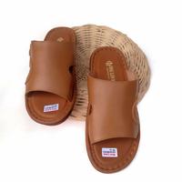 Gambar Sandal pria slop sandal laki terbaru murah sandal bapak keren kekinian dari Radzstoreee undefined 5 Tokopedia