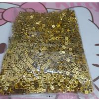 Gambar Manik Mote Huruf Abjad Kotak Gold Emas dari lijati familyfc toys undefined 3 Tokopedia