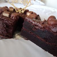 Gambar BIRTHDAY CAKE FUDGY BROWNIES (d=20cm) By Ababakuki (GOJEK/GRAB ONLY) dari ababakuki undefined 5 Tokopedia