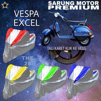 Gambar Cover Motor VESPA EXCEL Silver KOMBINASI Mantel Premium WATERPROOF - LIST MERAH dari The 28 undefined 1 Tokopedia