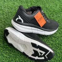 Gambar sepatu running ortuseight original hyperfuse black white new 2021 dari Kicosport undefined 5 Tokopedia