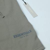 Gambar Celana Fear Of God Essentials FOG Swearshort Cement Original - L dari Deck Snejder undefined 4 Tokopedia