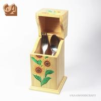 Gambar Tempat Sendok dan Garpu Berpenutup [Bunga Matahari] dari GS4 Woodcraft undefined 1 Tokopedia