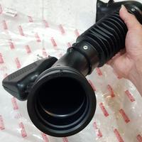 Gambar Cover Air Selang Filter Udara Hawa Atas Avanza Xenia 2006 - 2015 ASLI dari Sigma Motor undefined 5 Tokopedia