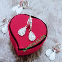 Gambar Anting jepit gantung oval perhiasan asli perak 925 lapis emas putih dari KANAAN SILVER undefined 2 Tokopedia