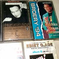 Gambar Kaset Pita Ebiet G Ade Broery Marantika Dewi Yull Andre Hehanussa Rinto Harahap Balinese Traditional Music Senandung Melayu Serumpun Idris Sardi Kahitna Ebiet G. Ade Rio Febrian Broery Marantika Ari Lasso - Putih dari Mascis Junior undefined 5 Tokopedia