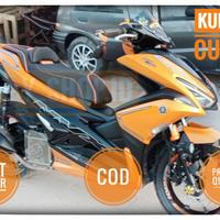 Gambar Kulit Cover Sarung Jok Motor Yamaha Aerox Full MBtech - Hitam Merah, AEROX NEW dari yshop.id accesories undefined 3 Tokopedia
