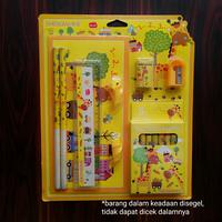 Gambar paket alat tulis study set karakter animal hewan jerapah lucu dan unik dari recht shop undefined 2 Tokopedia