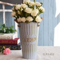 Gambar Pot Ember Kaleng Bunga Besi / Vas Bunga Garden Dekorasi Bunga Vintage - Tinggi 35Cm dari Laboca Tanaman Hias undefined 2 Tokopedia