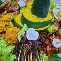 Gambar tumpeng ulangtahun porsi 15-20 orang dari RAW_SHOP undefined 1 Tokopedia
