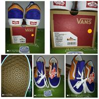 Gambar Sepatu Sneakers Vans OldSkool Original P&C Blue Apricot VN0A4U3BWTJ - Royal Blue, 40.5 dari TheShopShopOriginal undefined 4 Tokopedia