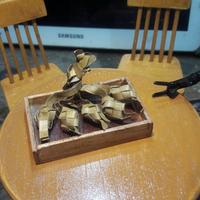 Gambar Miniatur ketupat 1:12 isi 4 dari Kadipoloshop undefined 4 Tokopedia