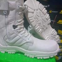 Gambar SEPATU KULIT PRIA PDL SAFETY PUTIH TNI POLRI UJUNG BESI ODON CIBADUYUT - Putih, 41 dari SEPATU KULIT TASIK OC undefined 5 Tokopedia