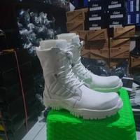 Gambar SEPATU KULIT PRIA PDL SAFETY PUTIH TNI POLRI UJUNG BESI ODON CIBADUYUT - Putih, 41 dari SEPATU KULIT TASIK OC undefined 3 Tokopedia