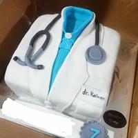Gambar CUSTOM BIRTHDAY CAKE KUE ULANG TAHUN - vanilla cake, 16x16 (persegi) dari Big Boss Cakery undefined 2 Tokopedia