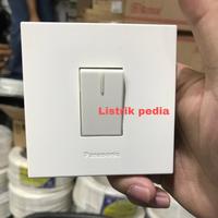 Gambar Saklar tunggal kecil panasonic style glow in the dark dari Listrik pedia undefined 1 Tokopedia