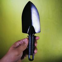 Gambar Sekop Mini Sendok Tanah Untuk Hobi Berkebun dari HiipHooray Tani undefined 3 Tokopedia