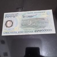 Gambar uang kuno 50000 soeharto polymer XF-VF dari dangkishop123 undefined 2 Tokopedia