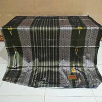 Gambar sarung mesres mulia 140 edisi 0906 stara bhs ketjubung lamiya - Motif I dari Utama Online Store undefined 1 Tokopedia