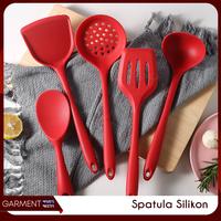 Gambar Spatula Silikon Sutil Silicone Kitchen Tool Set Teflon Wajan Masak - MERAH, Centong Lubang dari GarmentMarts undefined 1 Tokopedia